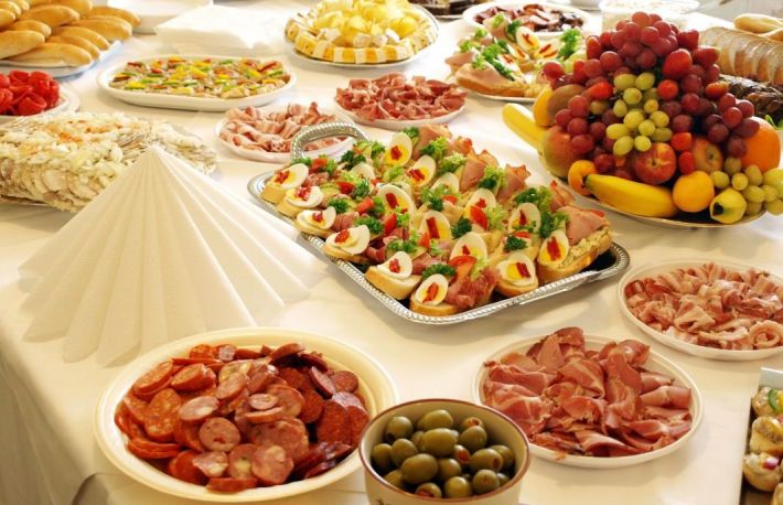 De ce combinatii alimentare trebuie sa te feresti de Craciun?